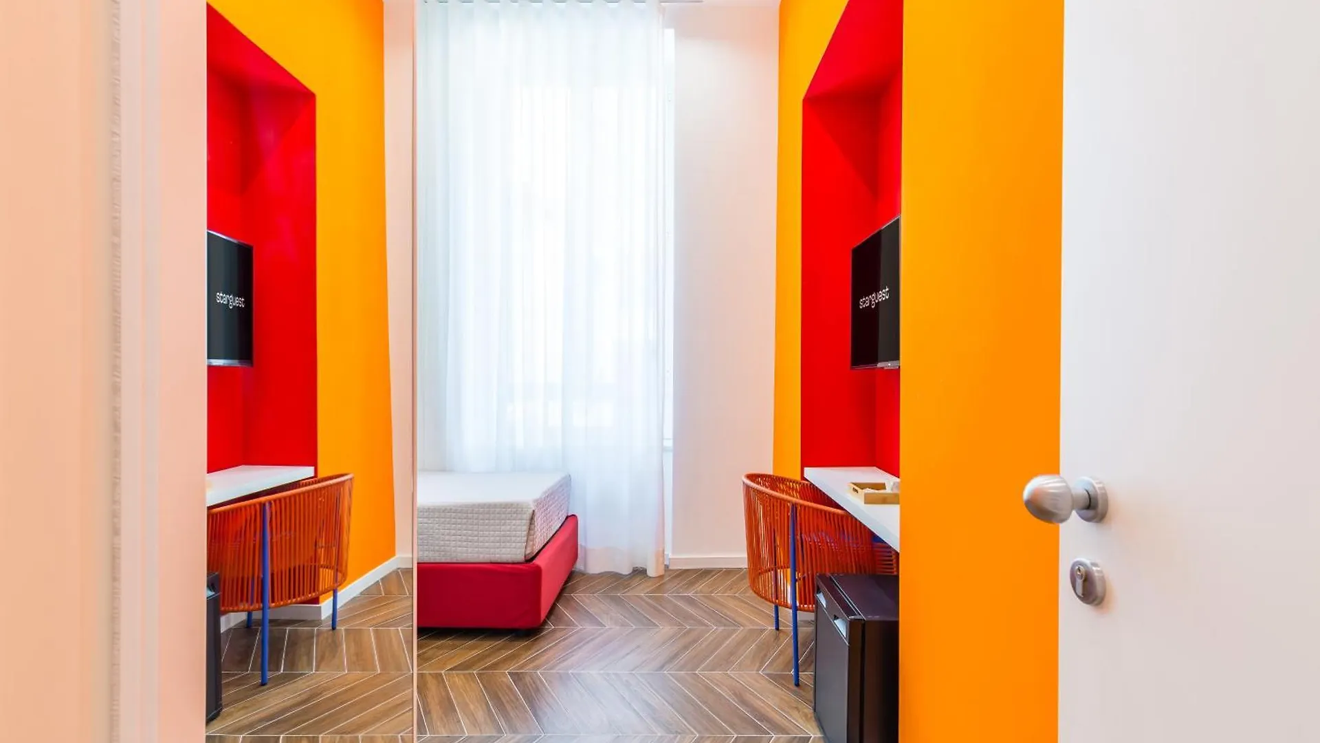 Affittacamere Hotel Starguest Duomo Napoli