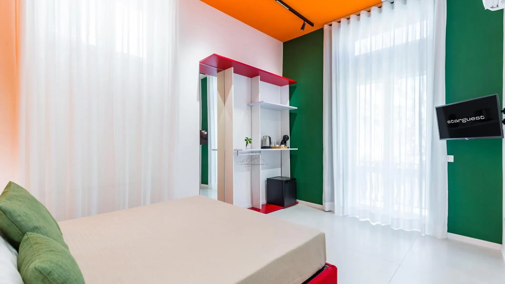 Hotel Starguest Duomo Napoli Italia