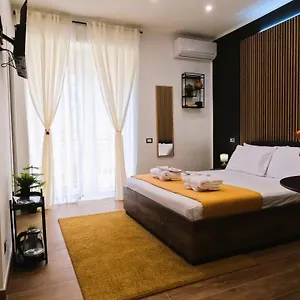 Blackwoody Contemporary - Centro Storico Napoli