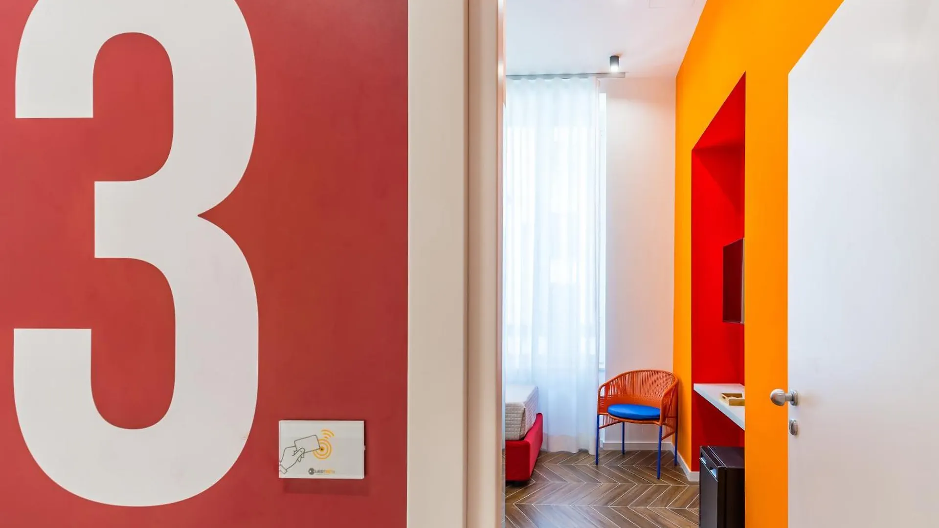 Hotel Starguest Duomo Neapel