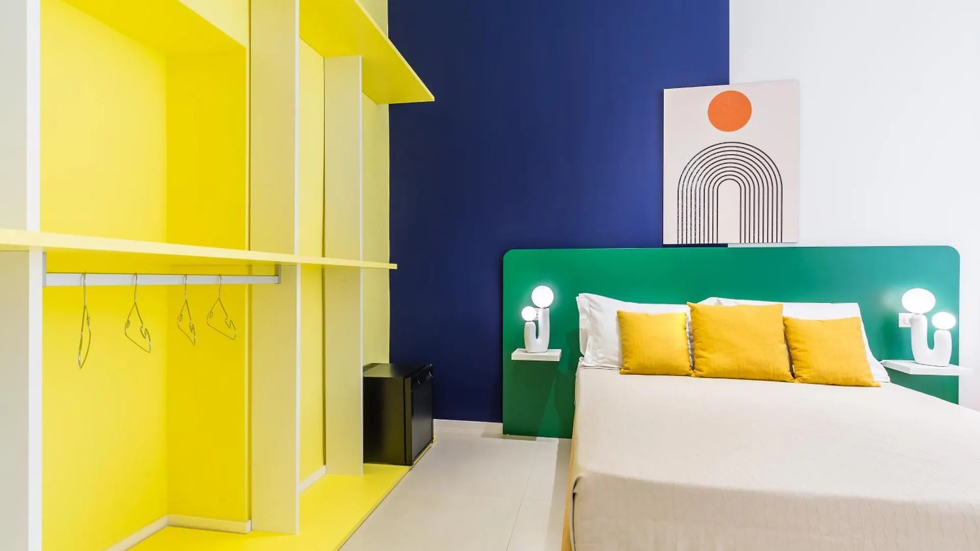 Hotel Starguest Duomo Neapel