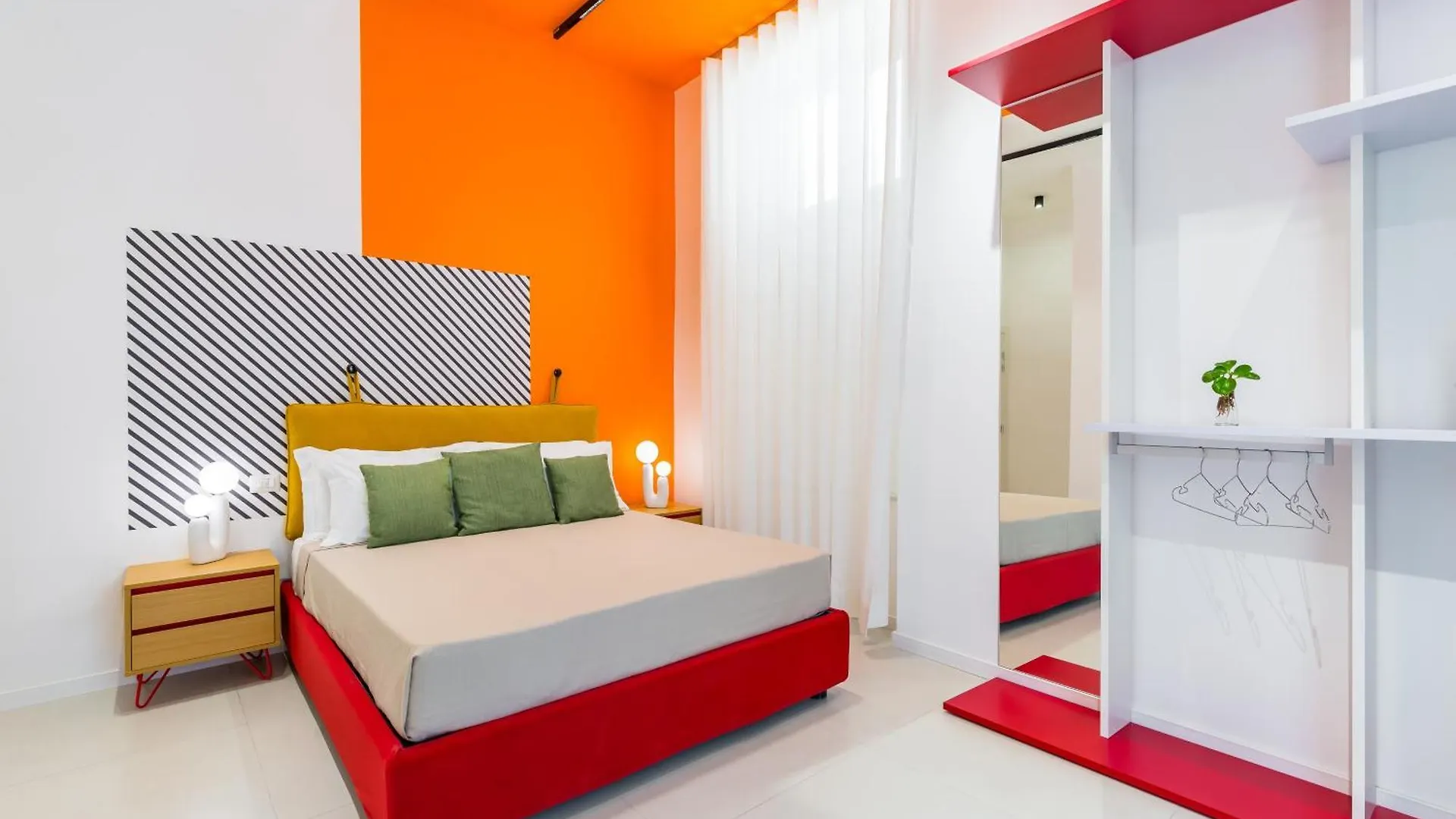 Hotel Starguest Duomo Neapel 0*,