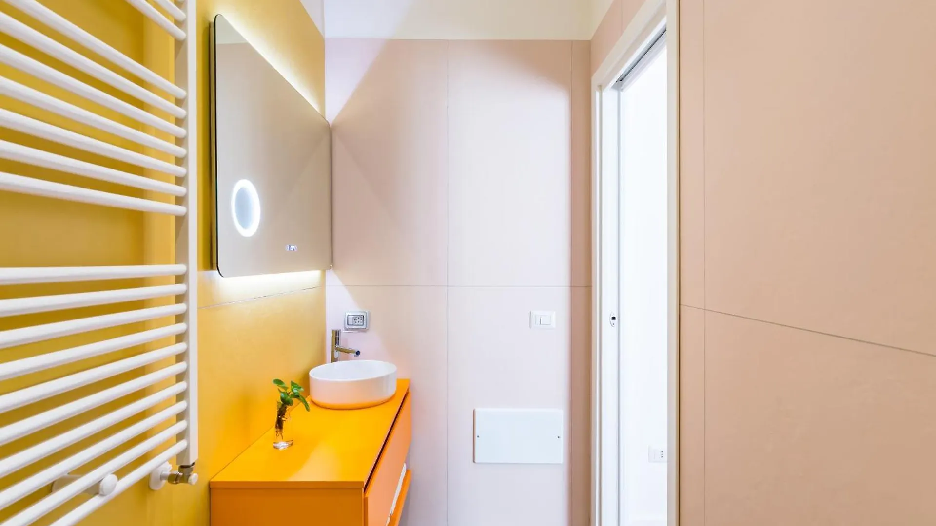 Hotel Starguest Duomo Neapel Gasthof