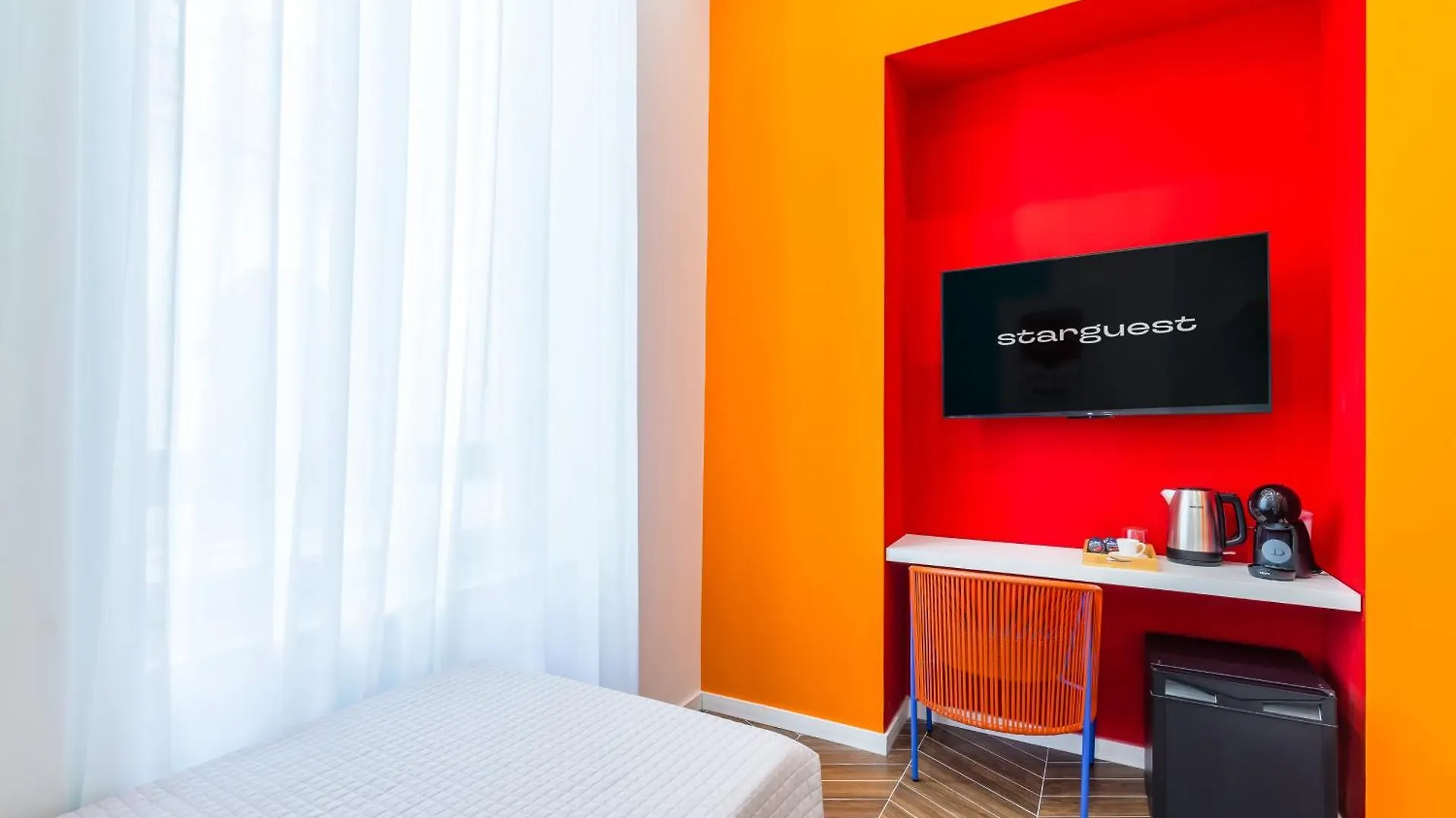 Hotel Starguest Duomo Neapel