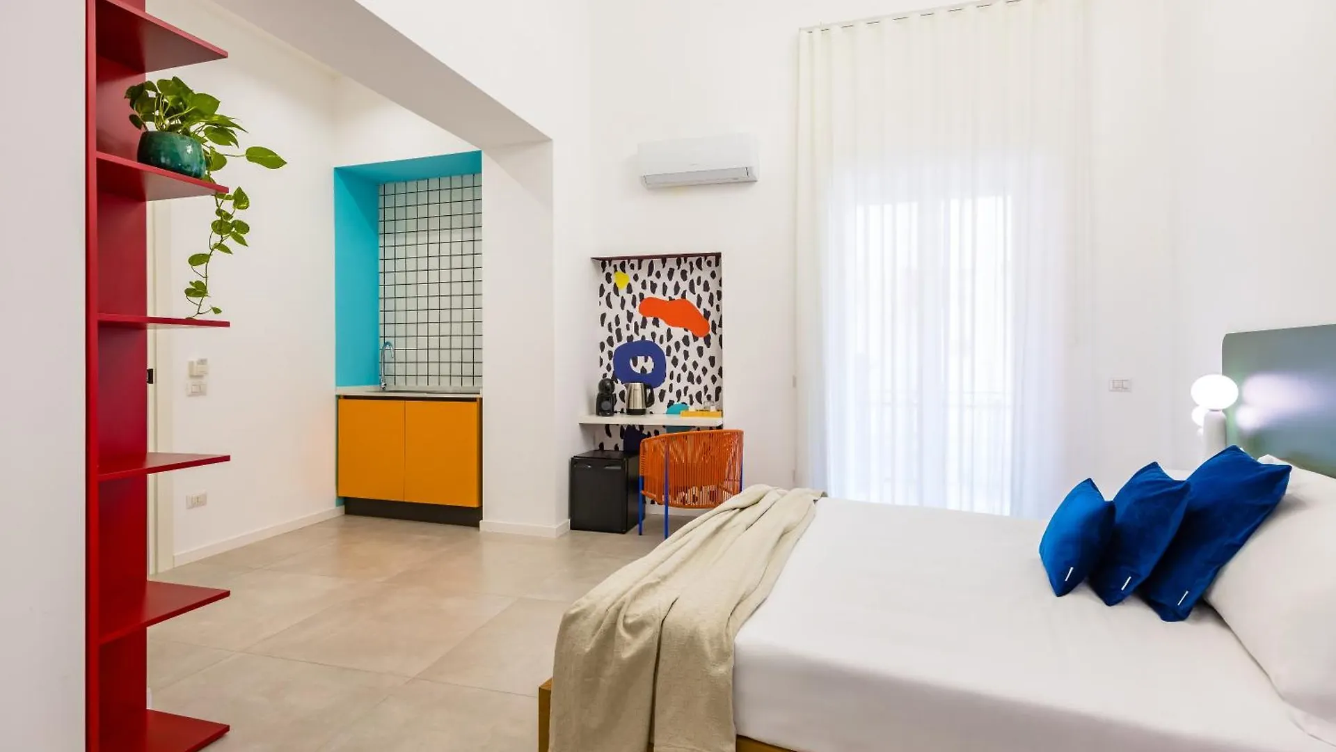 Hotel Starguest Duomo Neapel Italien