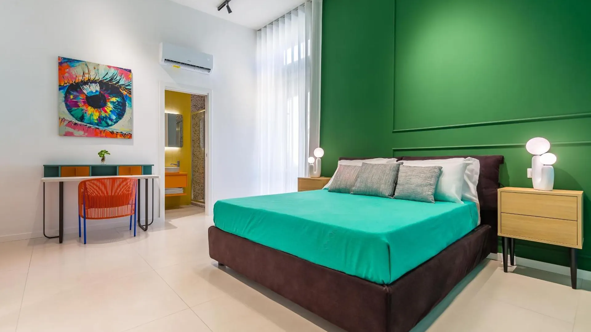 Guest house Starguest Duomo Hotel Naples Italy